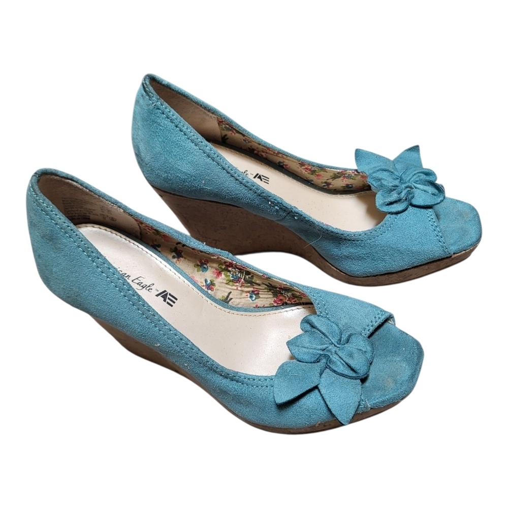 American Eagle Outfitters Blue Wedge Heels with Floral Detail - Picture 2 of 5